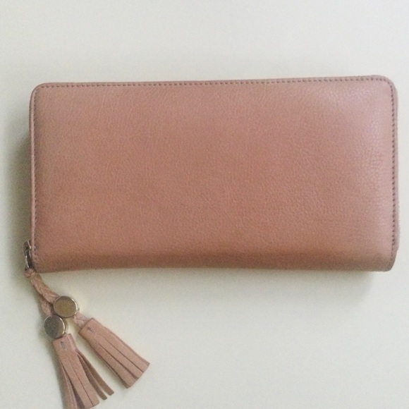 Gucci Zippy Marrakech Long Wallet w/GG Tassels 🔥 - Picture 3 of 16